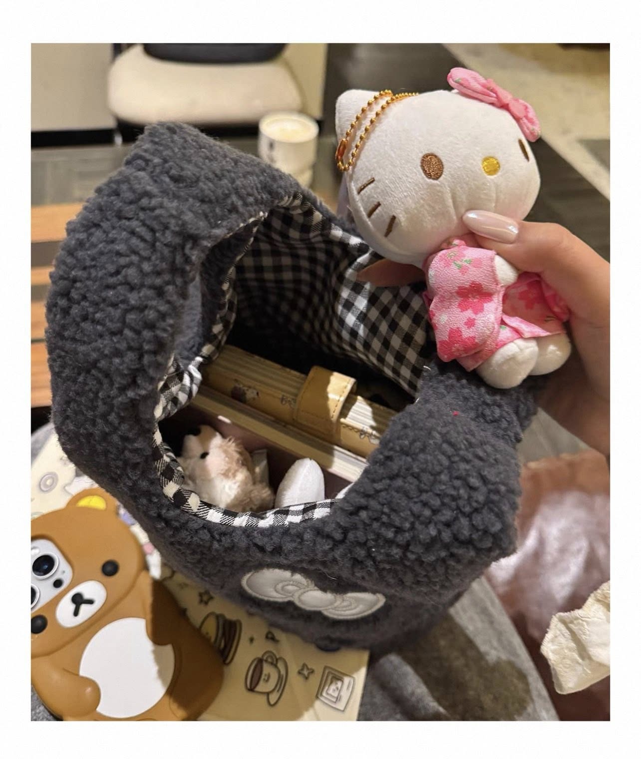 Plush Hello Kitty Handheld Bag｜日韩风高颜值毛绒手提包